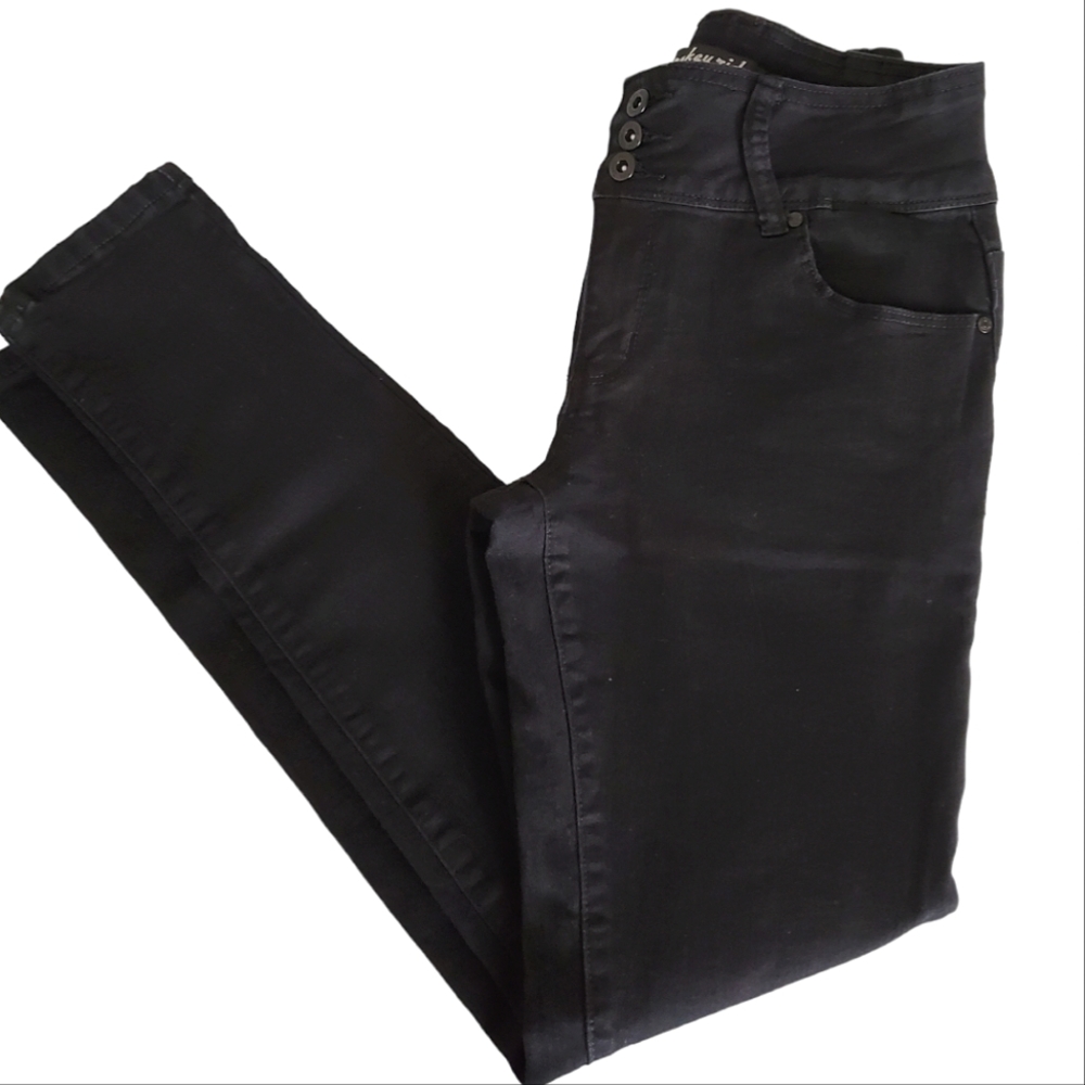 Womens Skinny Jeans. Size 9